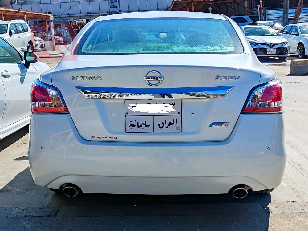 نيسان ألتيما